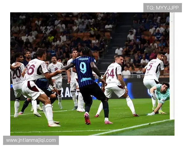 半场国米领先都灵图拉姆破门功